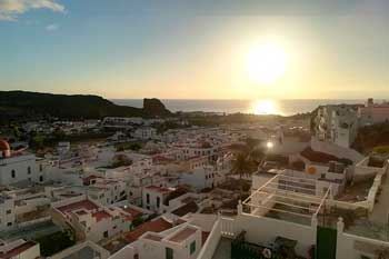 Vistas desde la terraza de los Apartamentos Harizán en el Pueblo Marinero de Agaete